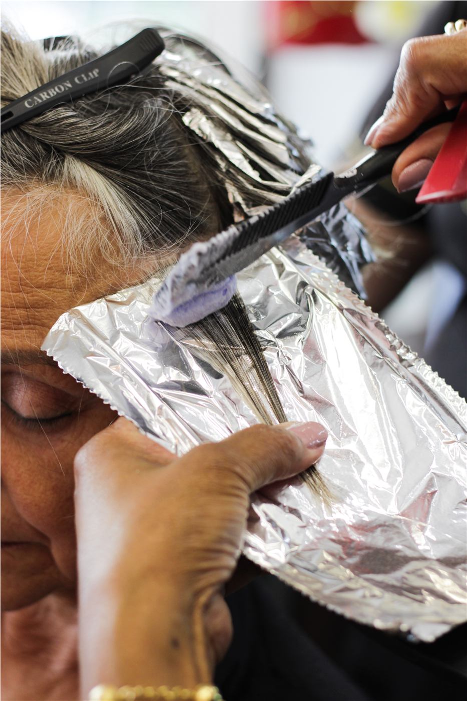 Atendimento de coloração no salão